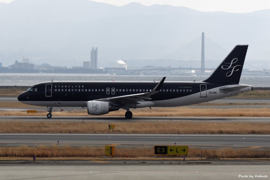 Starflyer A320-214(WL)(JA22MC)@KIX_1_20170206.jpg