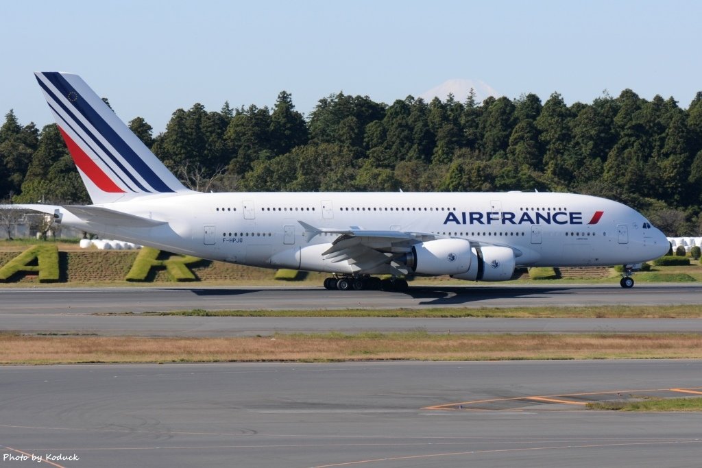 Air France A380-861(F-HPJG)@NRT_1_20121102.jpg