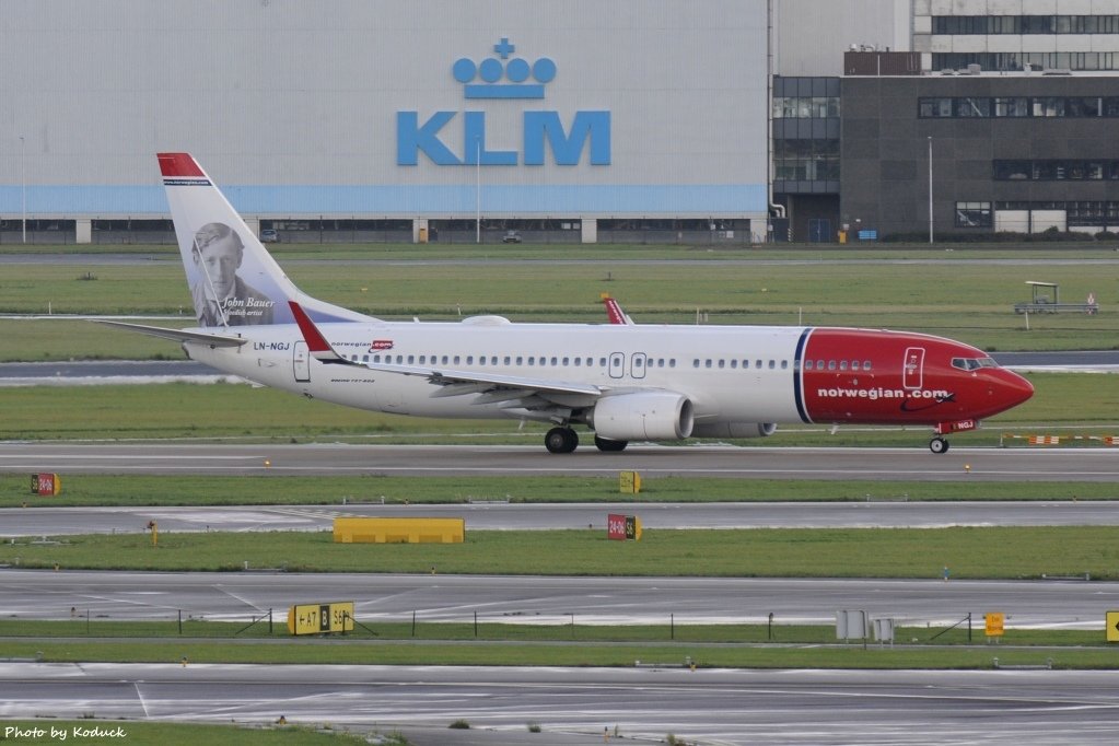 Norwegian Air Shuttle B737-8JP(WL)(LN-NGJ)@AMS_1_20140819.jpg