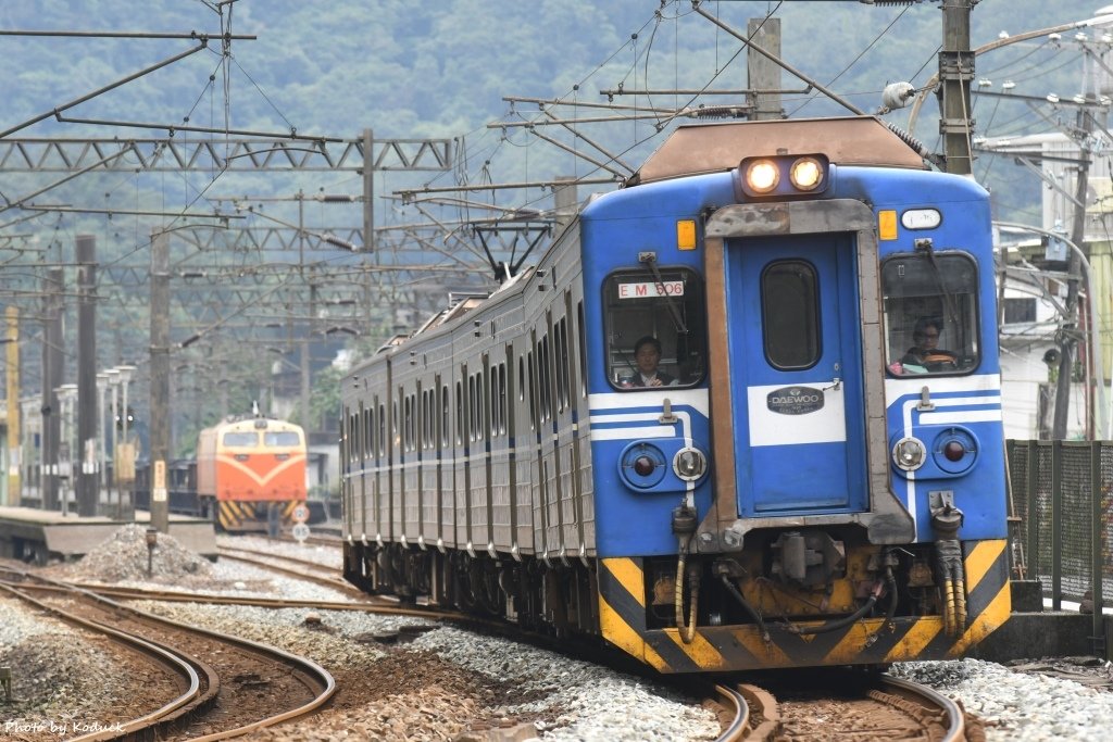 EMU506@雙溪站北_1_20171221.jpg