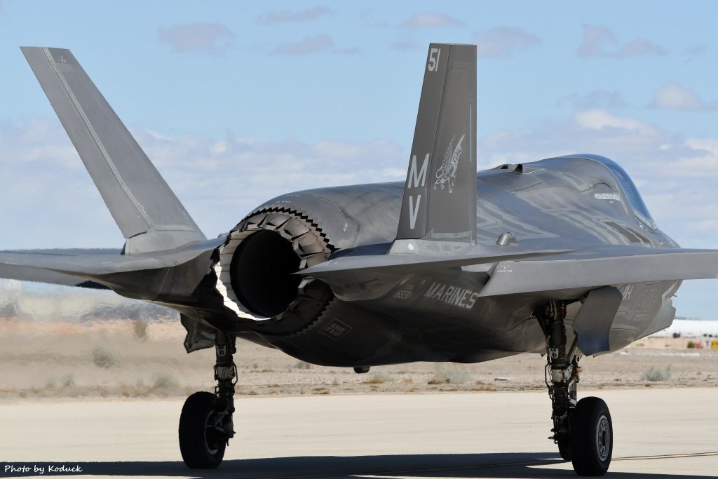 US Marine VMX-1 F-35B(168311)@Yuma_23_20180317.jpg