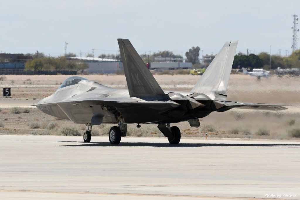 US AirForce F-22A(06-4108)@Yuma_3_20180317.jpg