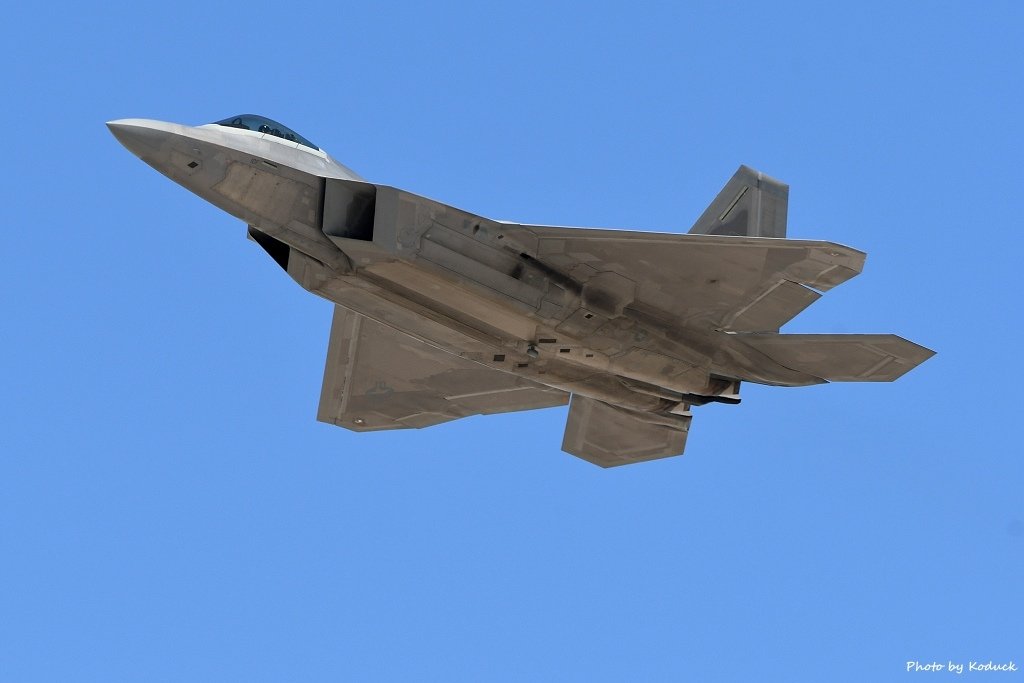 US AirForce F-22A(06-4108)@Yuma_8_20180317.jpg