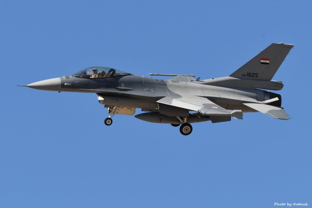 IQAF F-16C(1625)@TUS_1_20180320.jpg