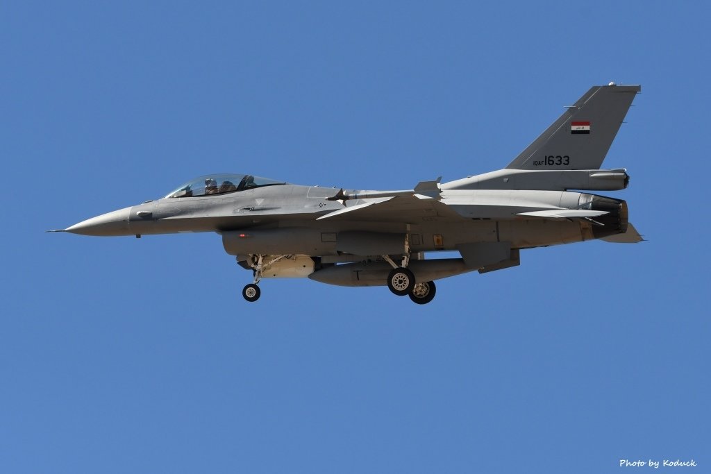 IQAF F-16C(1633)@TUS_1_20180320.jpg