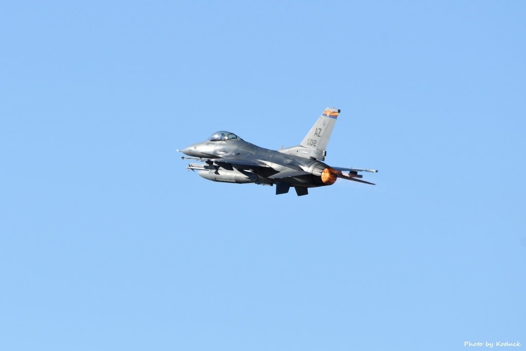 US Air Nation Guard 152FS F-16C(89-2012)@TUS_1_20180320.jpg