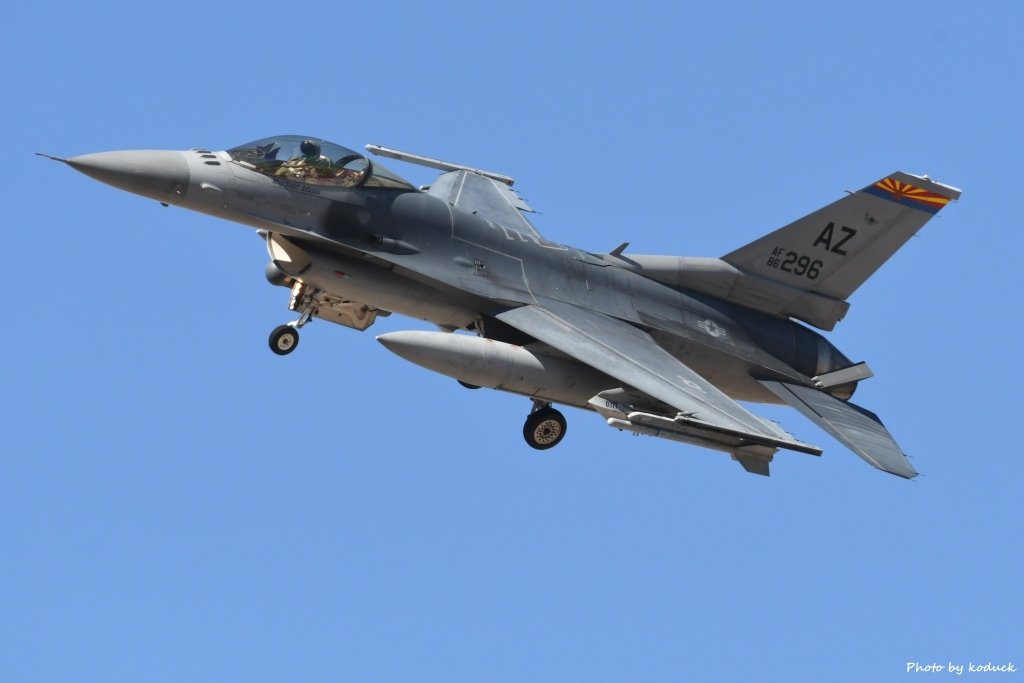 US Air Nation Guard 195FS F-16C(86-0296)@TUS_1_20180320.jpg