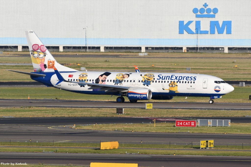 Sun Express B737-8HC(WL)(TC-SOH)@AMS_1_20180718.JPG