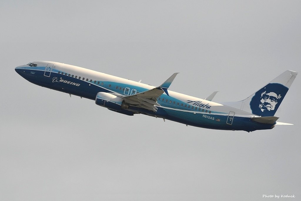 Alaska Airlines B737-890(WL)(N512AS)@SFO_2_20180315.JPG