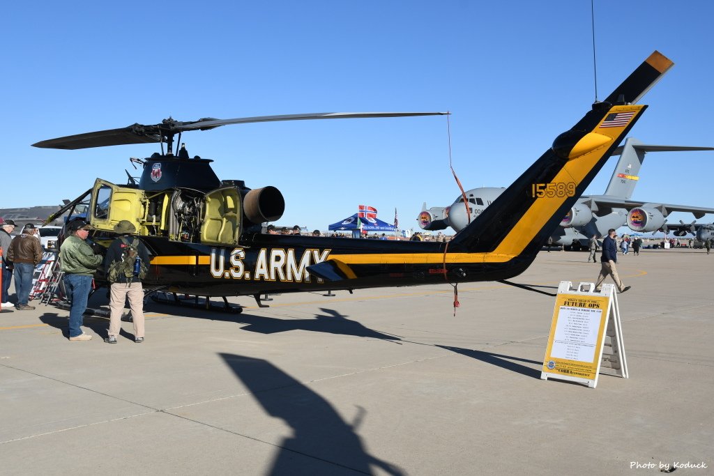 Bell AH-1F Cobra (67-15589)@Luke AFB_1_20180318.JPG