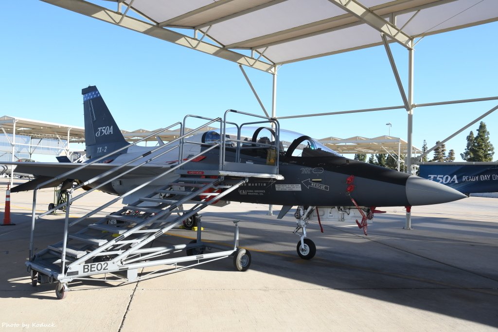 Lockheed Martin T-50A(TX-2)@Luke AFB_1_20180318.JPG