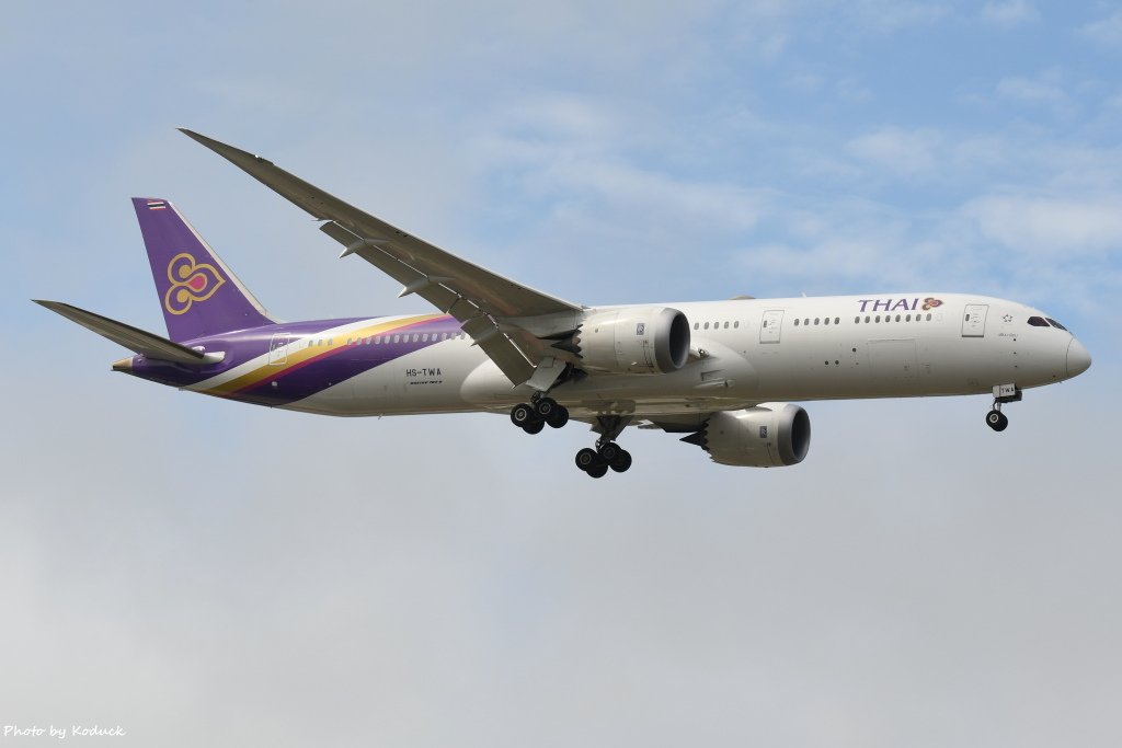 Thai Airways International B787-9 Dreamliner (HS-TWA)@RCTP_1_20190212.JPG