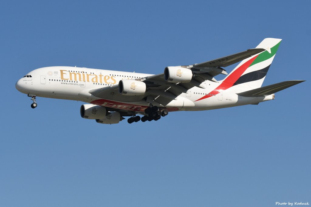 Emirates A380-861(A6-EDJ)@RCTP_1_20190806.JPG