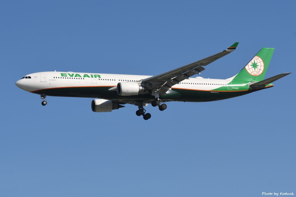 EVA Airways A330-302(B-16337)@RCTP_1_20190806.JPG