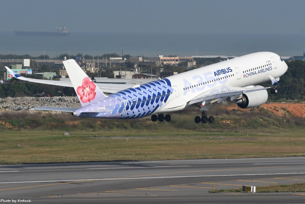 China Airlines Airbus A350-941(B-18918)@RCTP_1_20200103.JPG