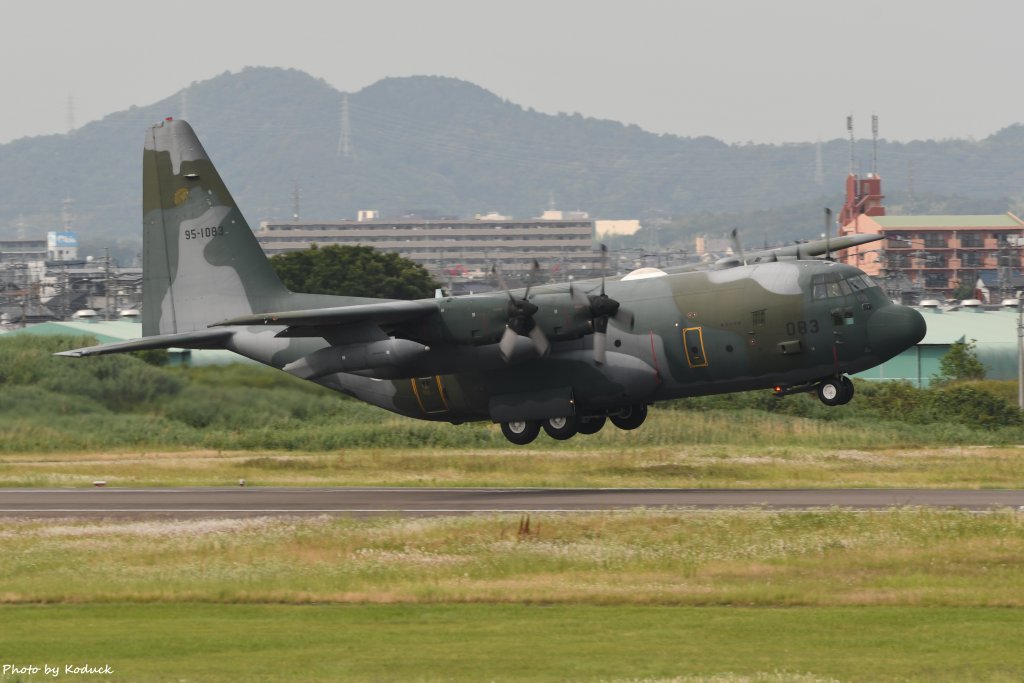 JASDF C-130H Hercules(95-1083)@RJNA_6_20190604.JPG