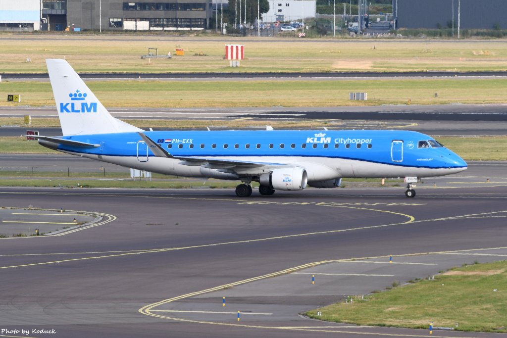 KLM Cityhopper Embraer 170-200STD(PH-EXX)@AMS_1_20180718.JPG