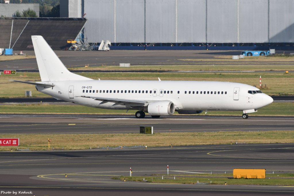 Go2Sky B737-46J(OM-GTD)@AMS_1_20180718.JPG