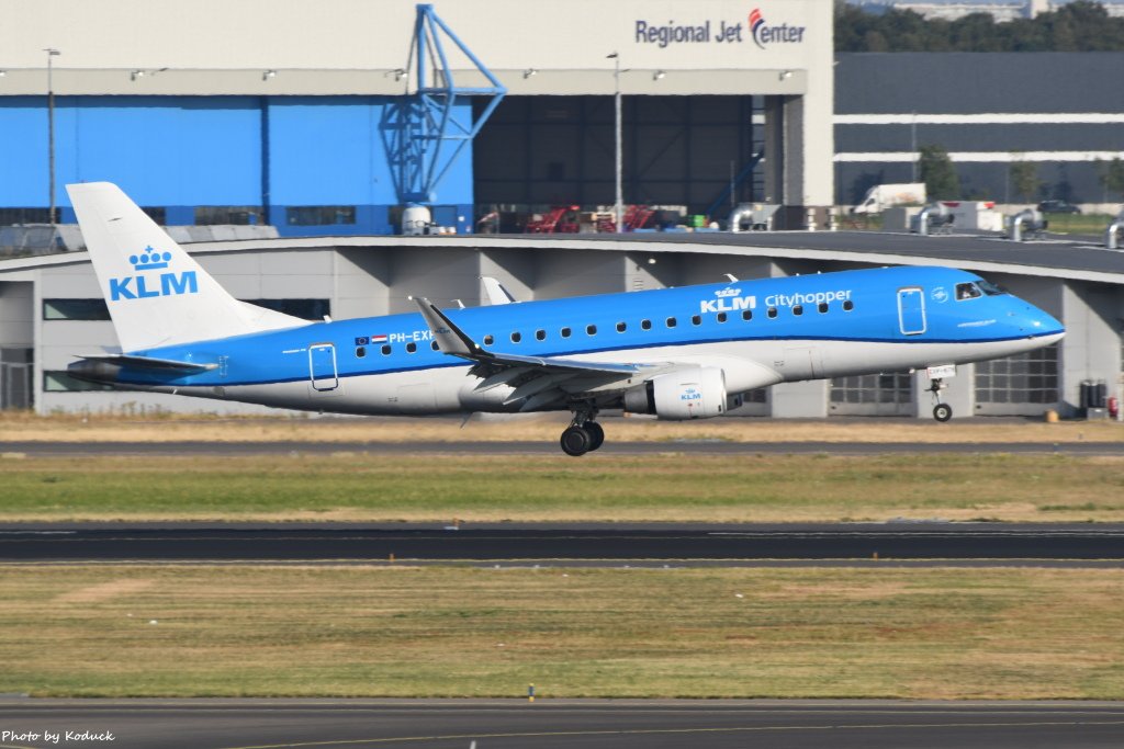 AMS Embraer 170-200STD(PH-EXP)@AMS_1_20180718.JPG