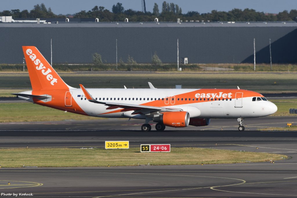 EasyJet A320-214(G-EZWH)@AMS_1_20180718.JPG