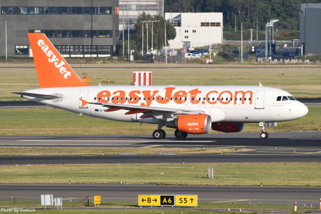 EasyJet A319-111(G-EZDF)@AMS_1_20180718.JPG