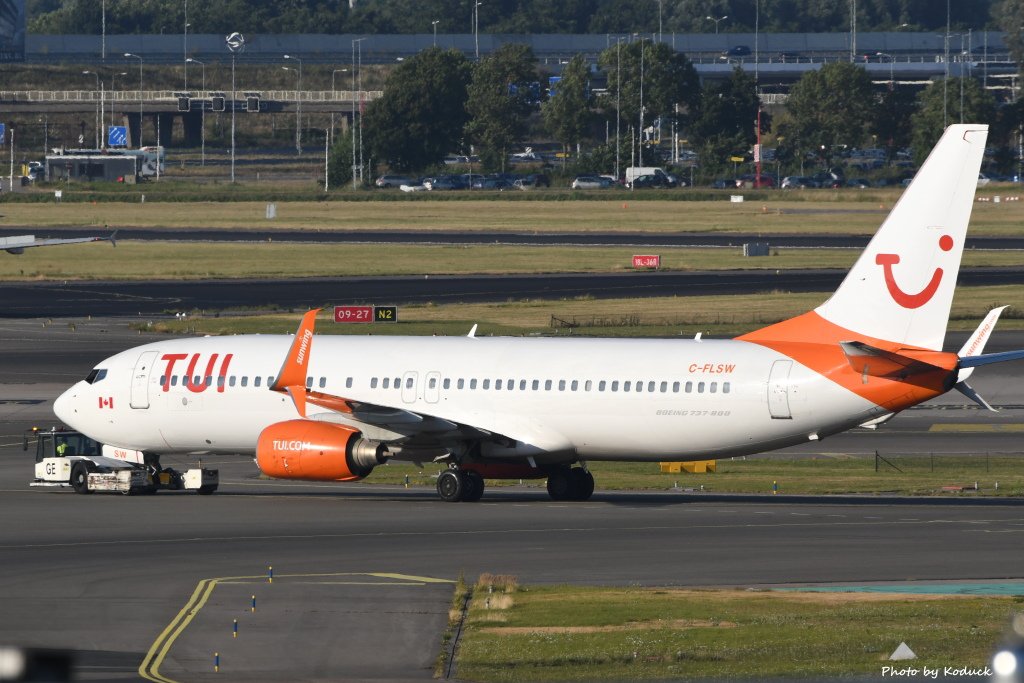 Sunwing Airlines B737-8HX(C-FLSW)@AMS_1_20180718.JPG