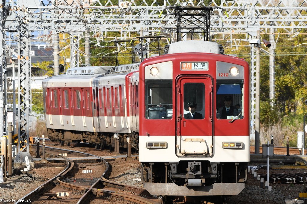 近鐵1200系(1212)電車@近鐵桑名_1_20171123.JPG