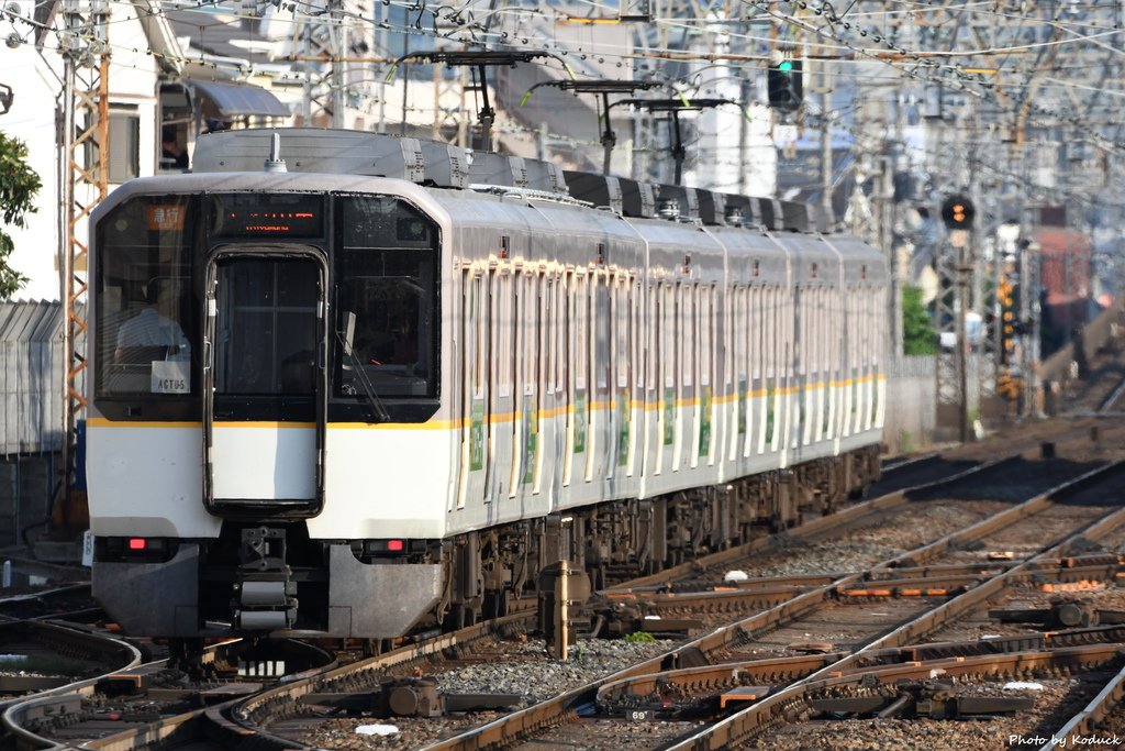 近鐵5820系電車@近鐵高安_1_20190605.JPG