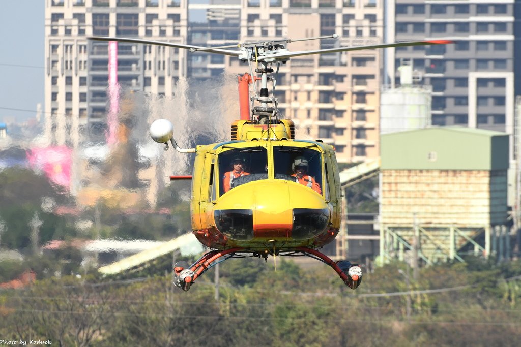 Taiwan National Airborne Services Corps UH-1H(NA-513)@萬能科大_8_20171227.JPG