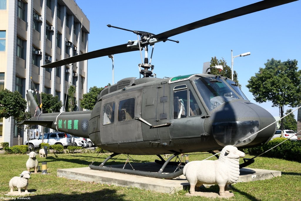 Taiwan National Airborne Services Corps UH-1H(NA-513)@萬能科大_20_20171227.JPG