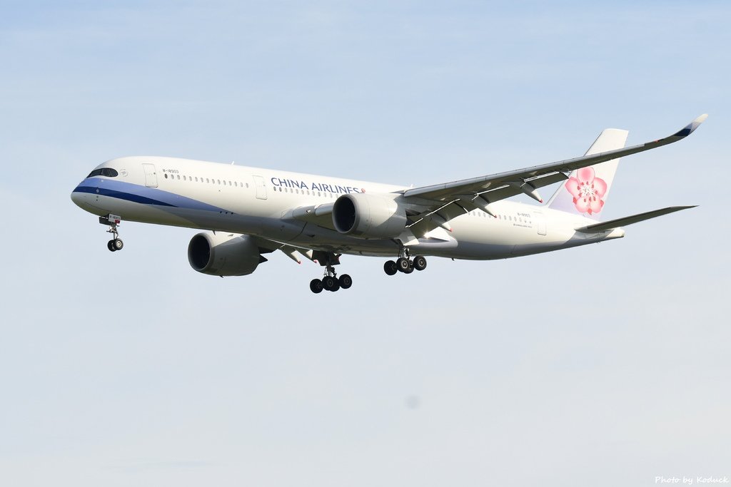 China Airlines A350-941(B-18903)@RCTP_1_20210627.JPG