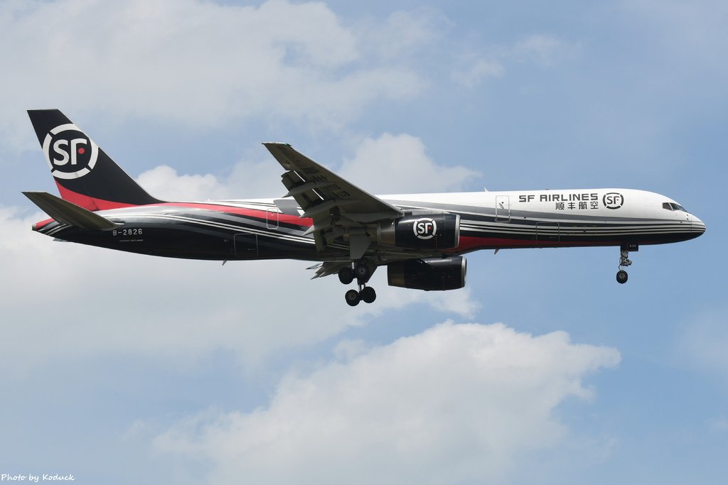 SF Airlines B757-2Y0(PCF)(B-2826)@RCTP_1_20210911.JPG