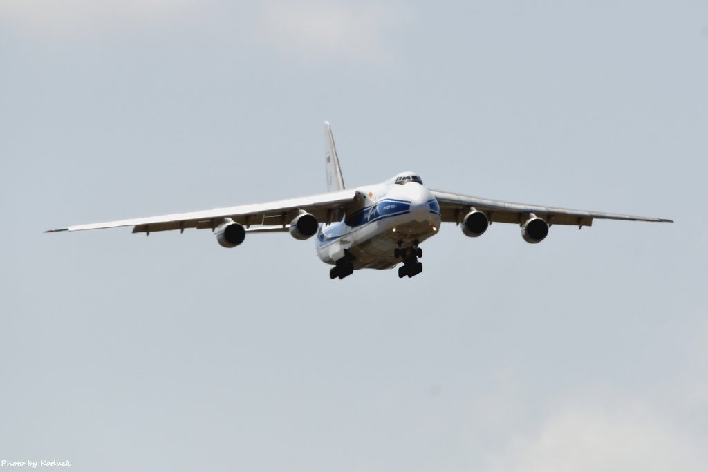 VOLGA-DNEPR ANTONOV AN-124(RA-82077)@RCTP_1_20210927.JPG