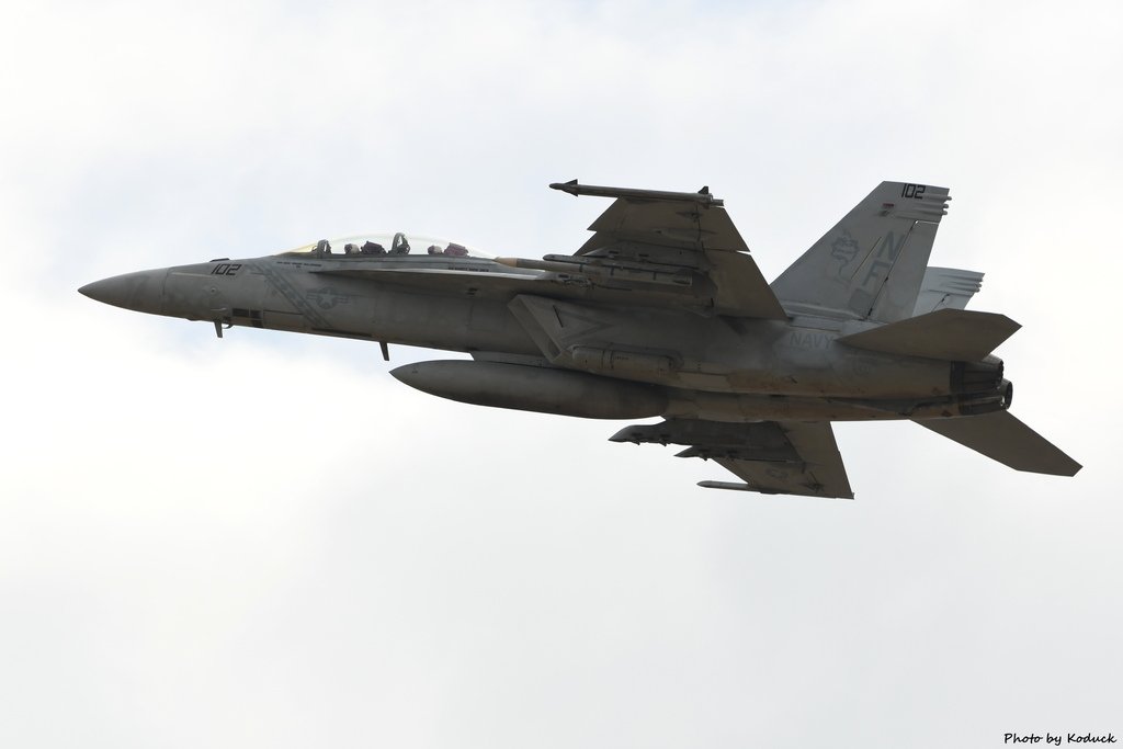 U.S. Navy VFA-102 FA-18F Super Hornet(102)@Atsugi_1(1)_20170307.JPG