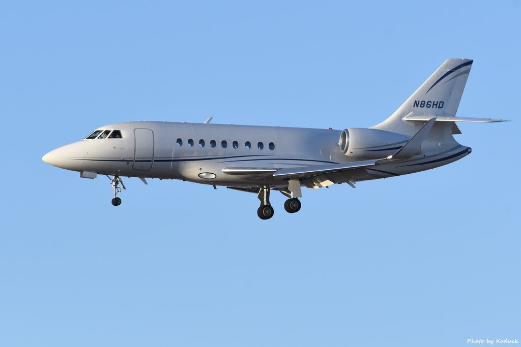 Private Dassault Falcon 2000EX(N86HD)@PHX_1_20180319.JPG