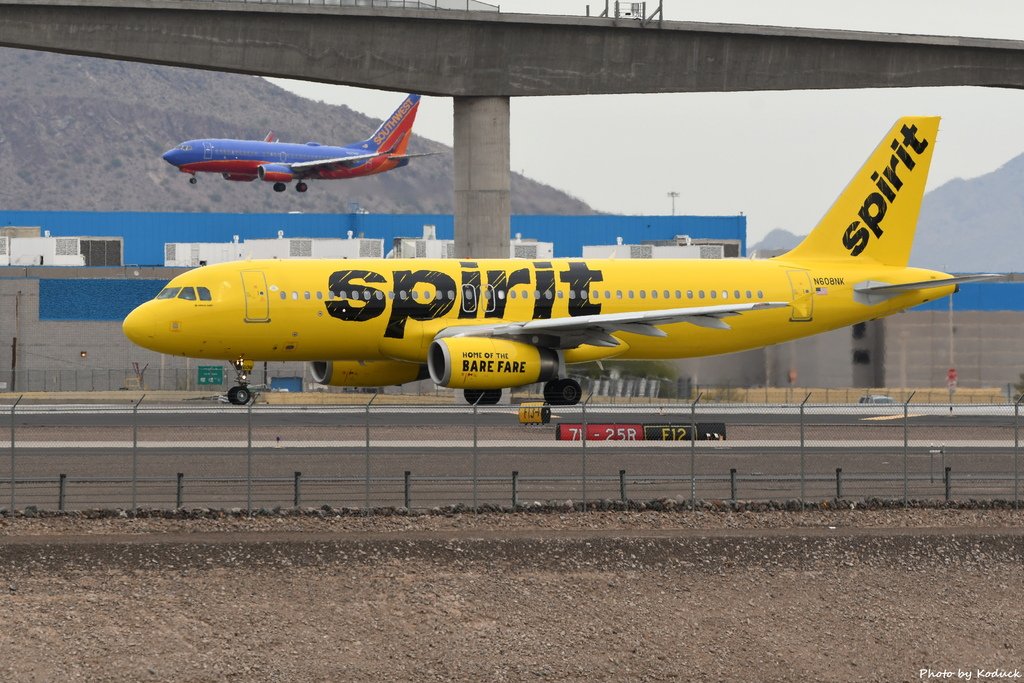 Spirit Airlines A320-232(N608NK)@PHX_2_20180322.JPG