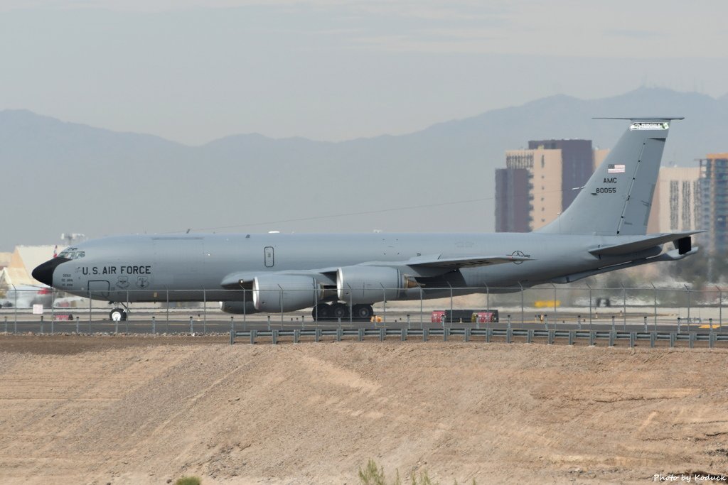 US Air Force Boeing KC-135R Stratotanker(58-0055)@PHX_1_20180322.JPG