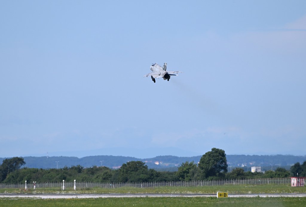 Fishbed！Zagreb機場拍MiG-21