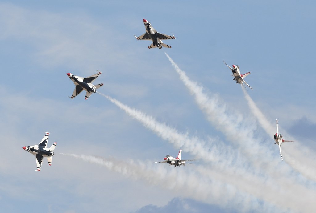 美國空軍雷鳥飛行表演隊、USAF Thunderbirds@