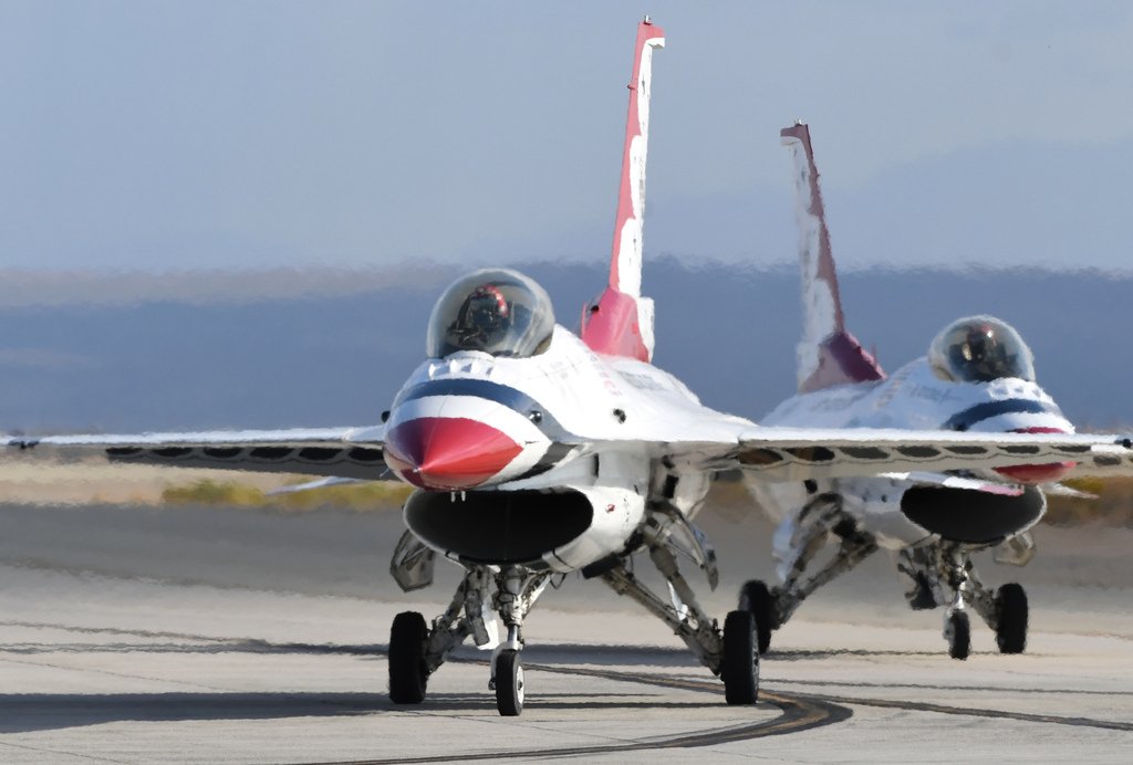 美國空軍雷鳥飛行表演隊、USAF Thunderbirds@