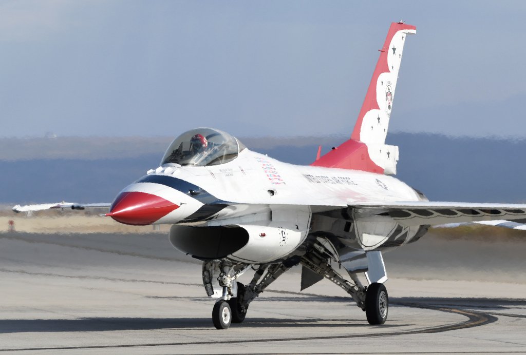 美國空軍雷鳥飛行表演隊、USAF Thunderbirds@