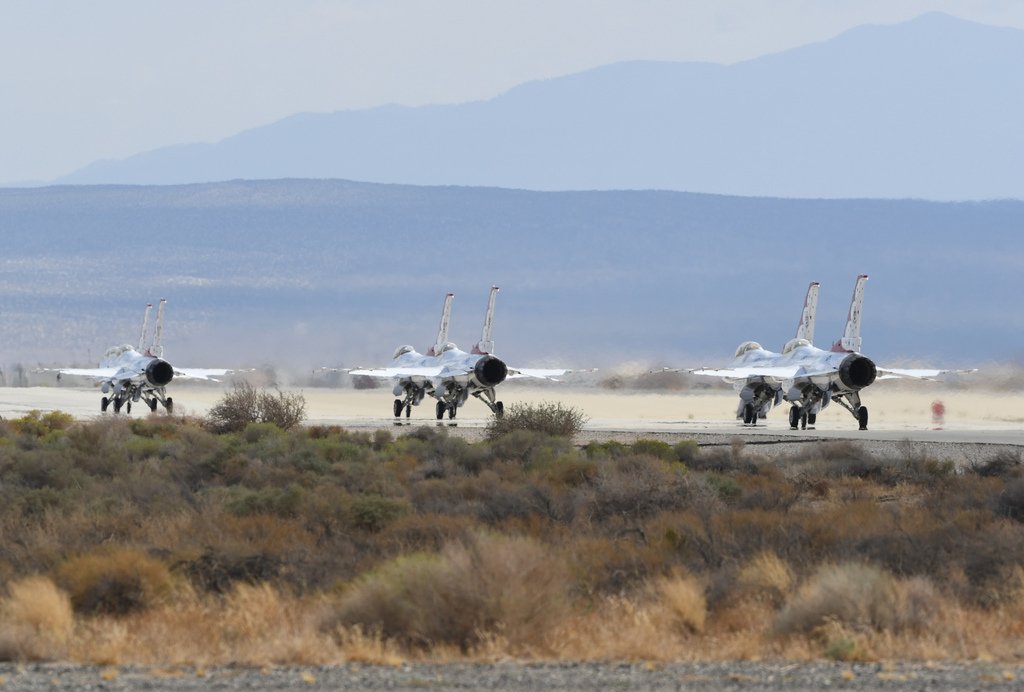 美國空軍雷鳥飛行表演隊、USAF Thunderbirds@