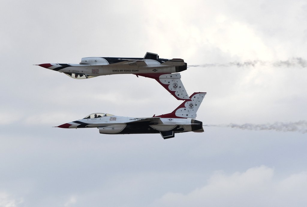 美國空軍雷鳥飛行表演隊、USAF Thunderbirds@