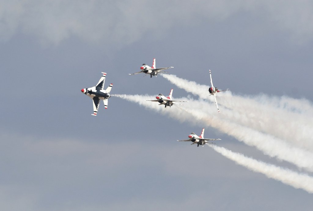 美國空軍雷鳥飛行表演隊、USAF Thunderbirds@