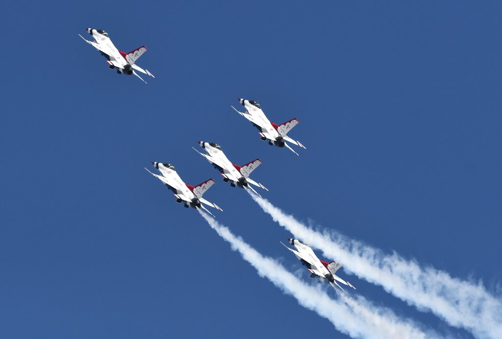 美國空軍雷鳥飛行表演隊、USAF Thunderbirds@