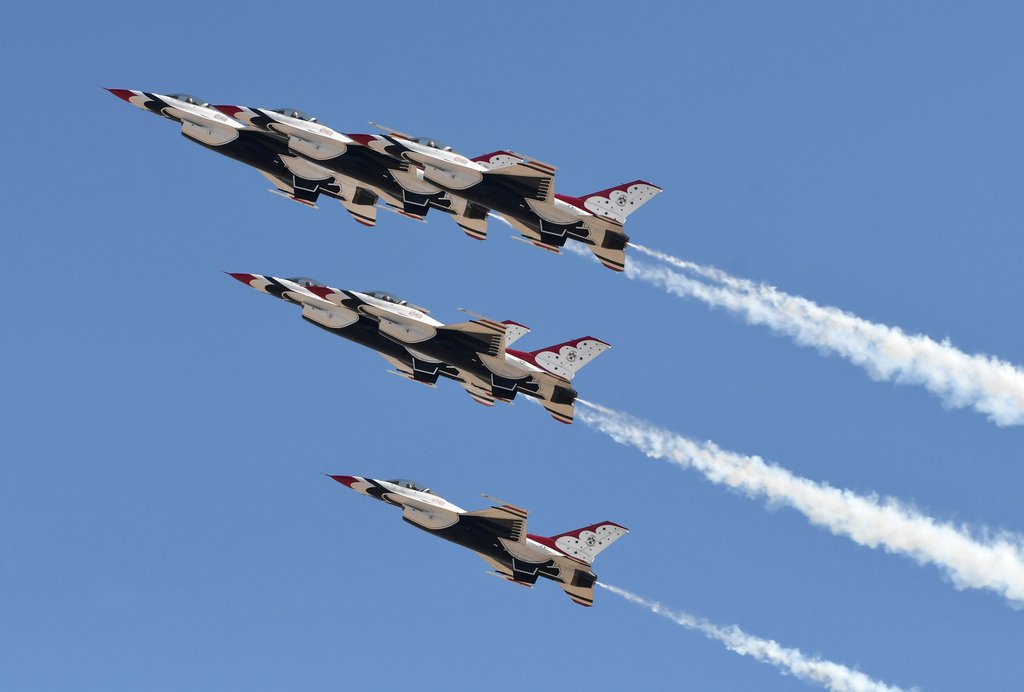 美國空軍雷鳥飛行表演隊、USAF Thunderbirds@