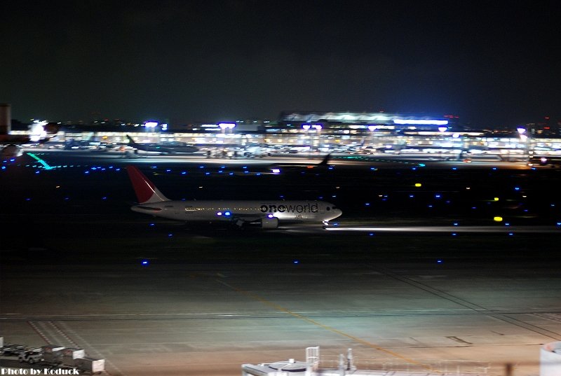 JAL B767-346(JA8980)@Haneda_1(2)_20110513.jpg