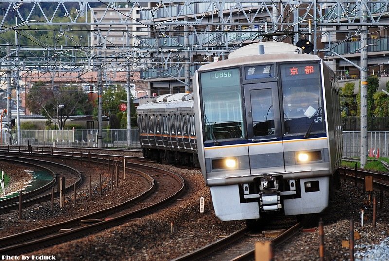 207系電車@山崎西_1(2)_20100228.jpg