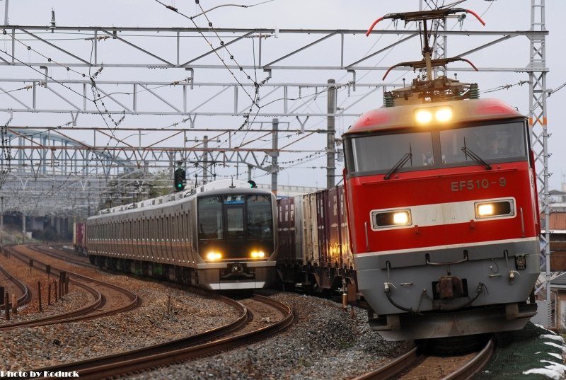 EF510-9牽引貨列@山崎站東_1(2)_20100228.jpg