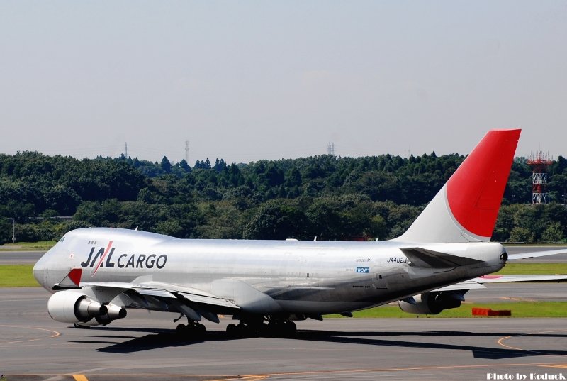 JAL Cargo B747-446F(SCD)(JA402J)@Narita_1(2)_20090913.jpg